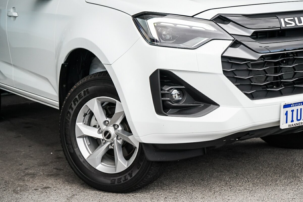 Isuzu D-max image 2