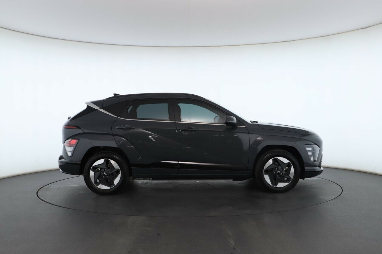 Hyundai Kona image 2
