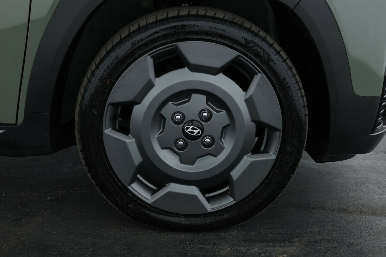 Hyundai Inster image 3