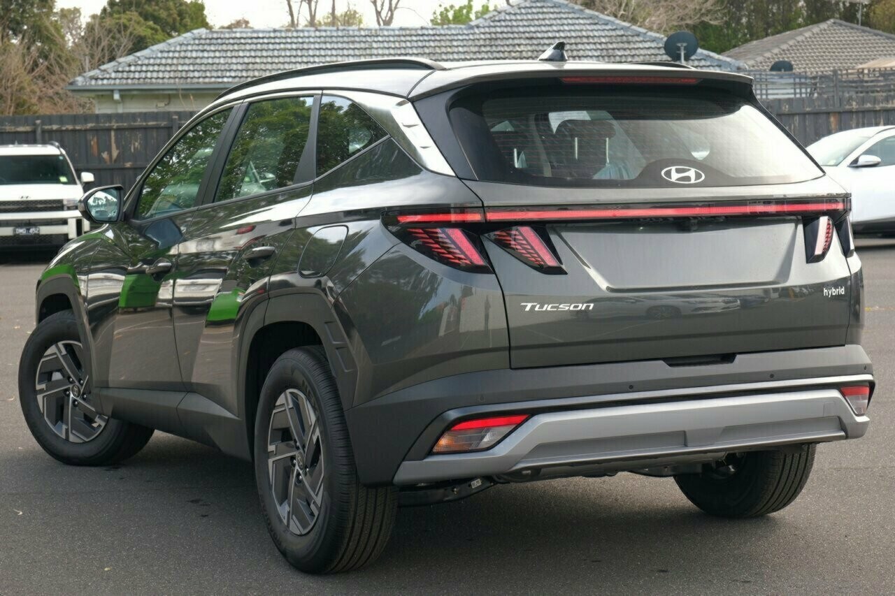 Hyundai Tucson image 4