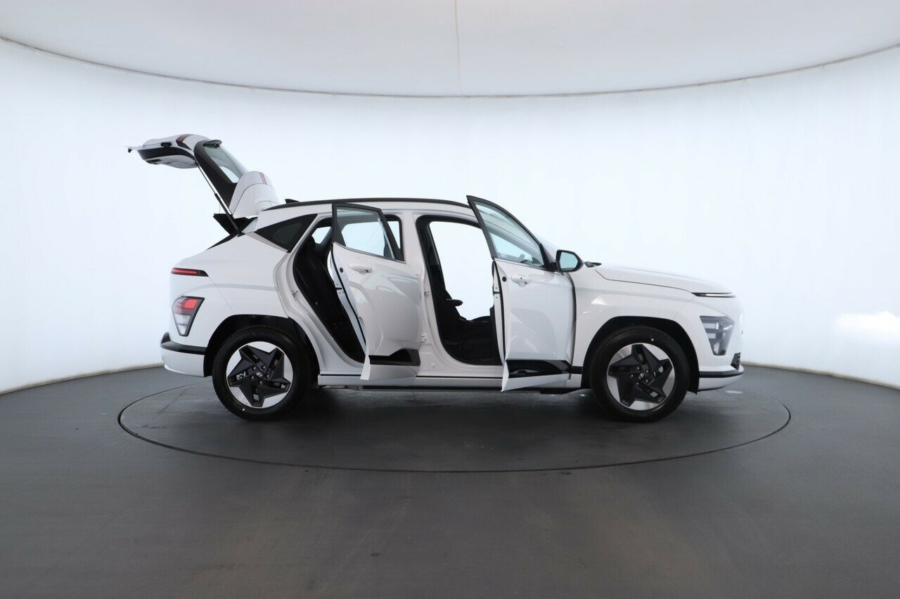 Hyundai Kona image 2
