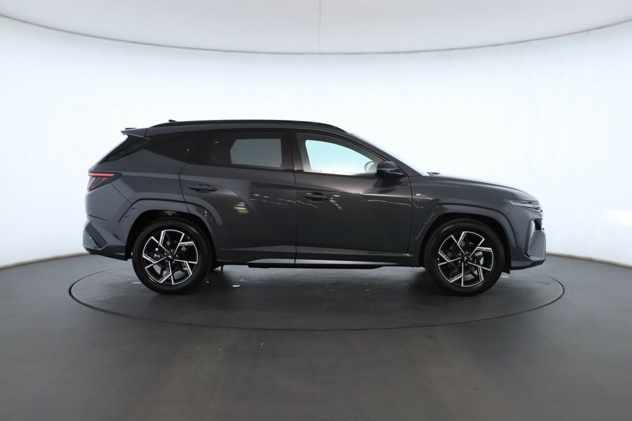 Hyundai Tucson image 3
