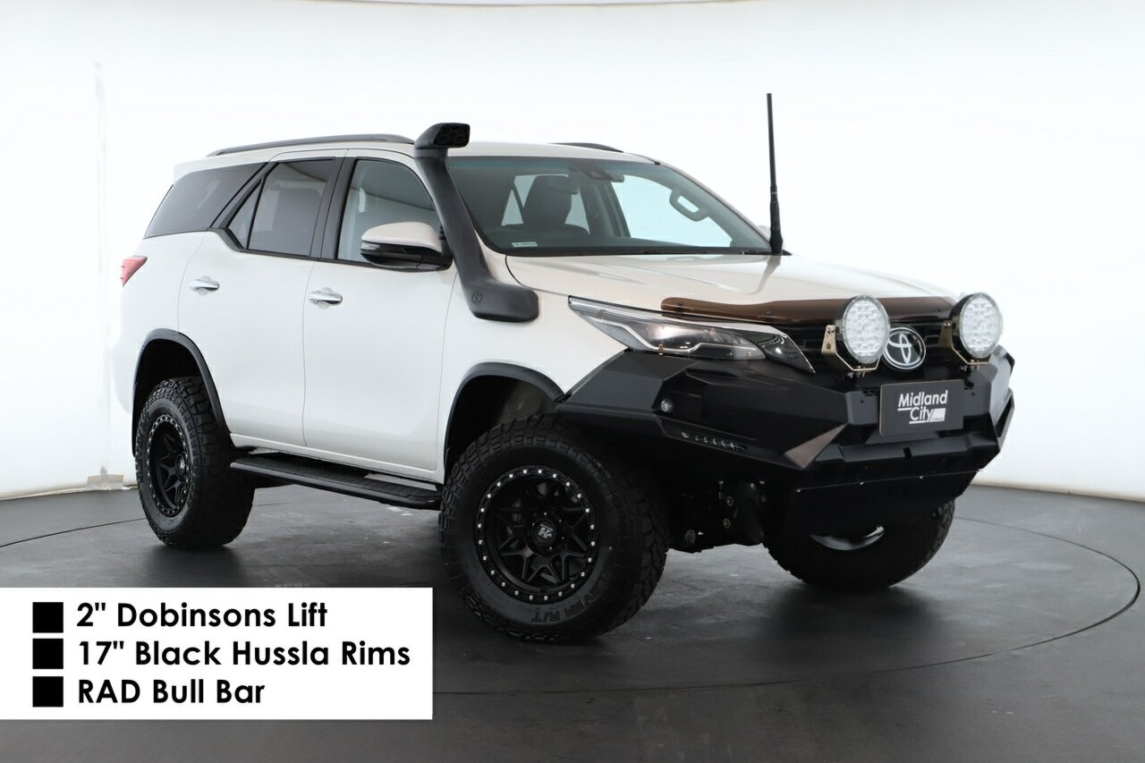 Toyota Fortuner image 1
