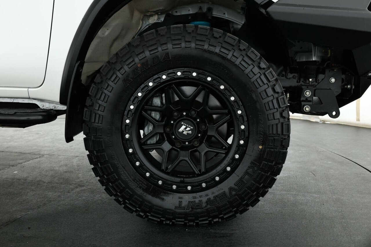 Toyota Fortuner image 4