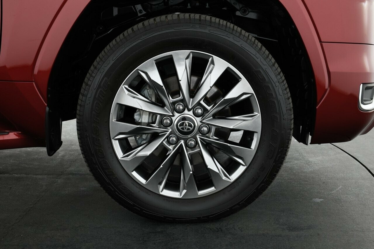 Toyota Landcruiser image 3