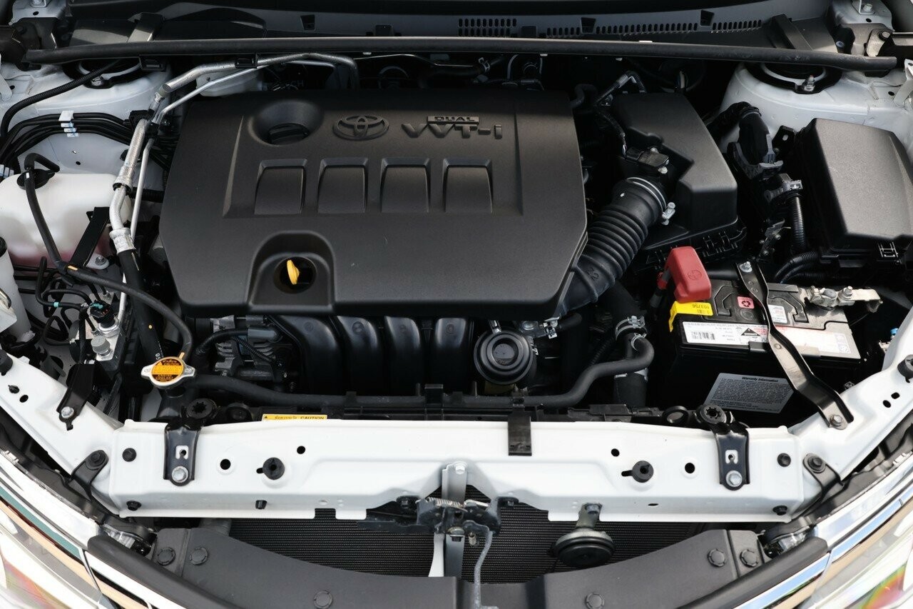 Toyota Corolla image 4