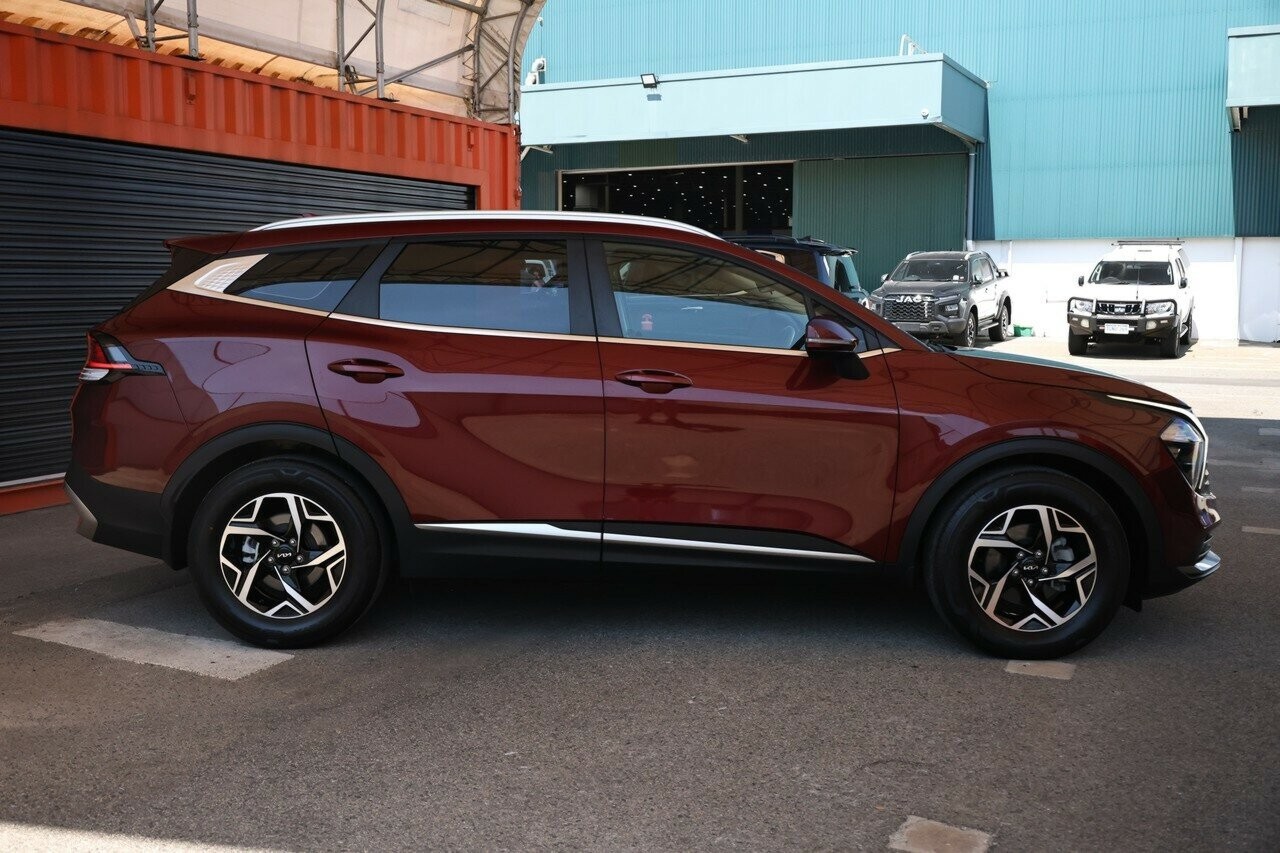 Kia Sportage image 2