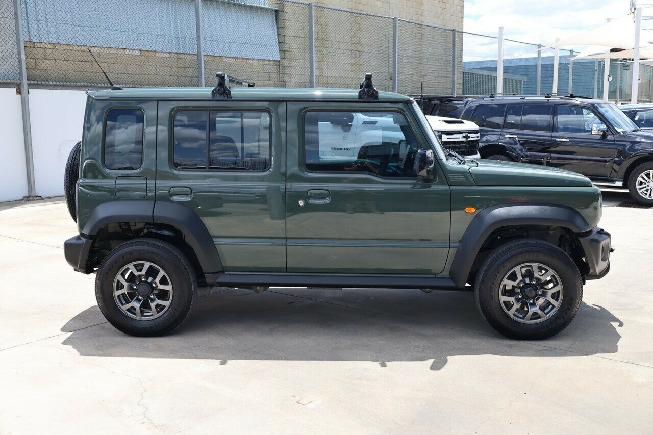 Suzuki Jimny image 3