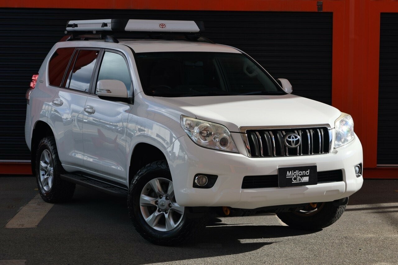 Toyota Landcruiser Prado image 1