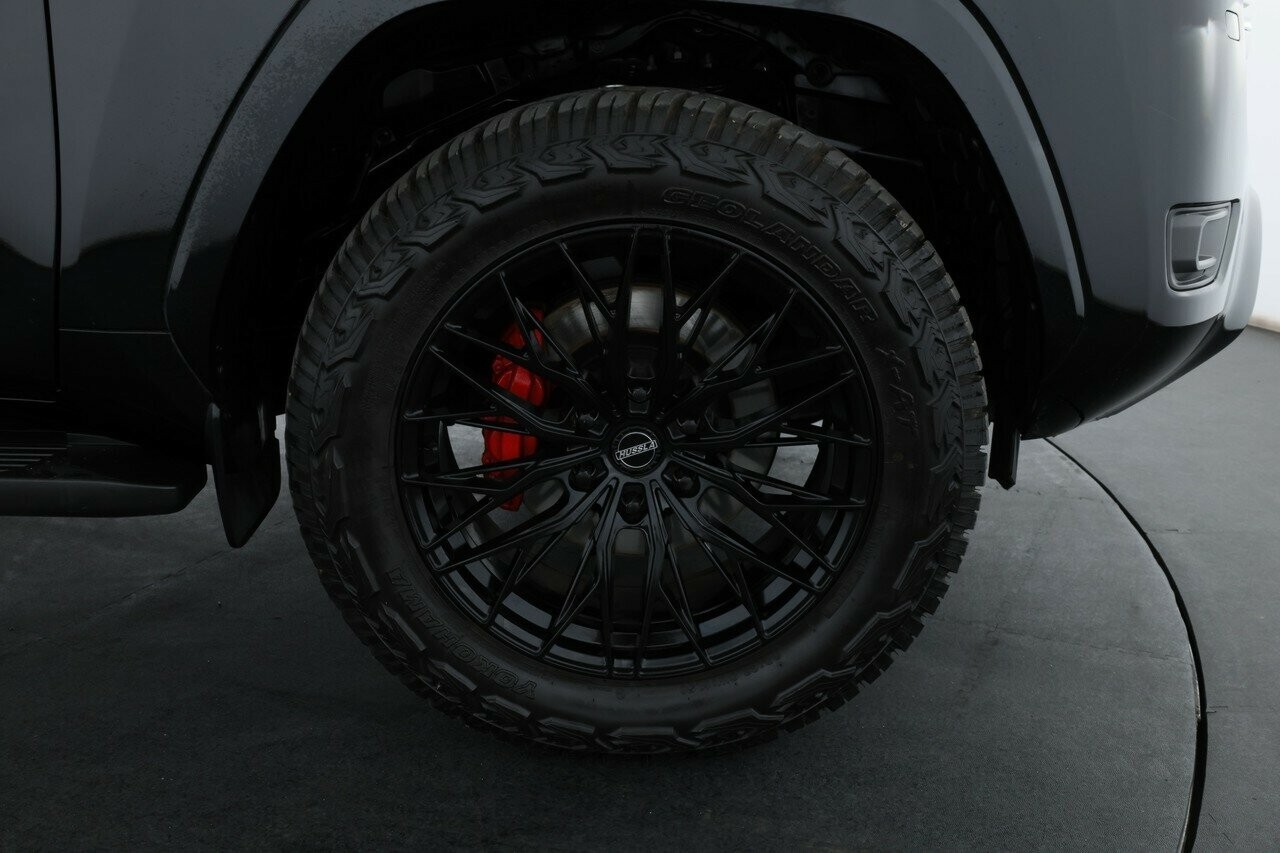 Toyota Landcruiser image 4