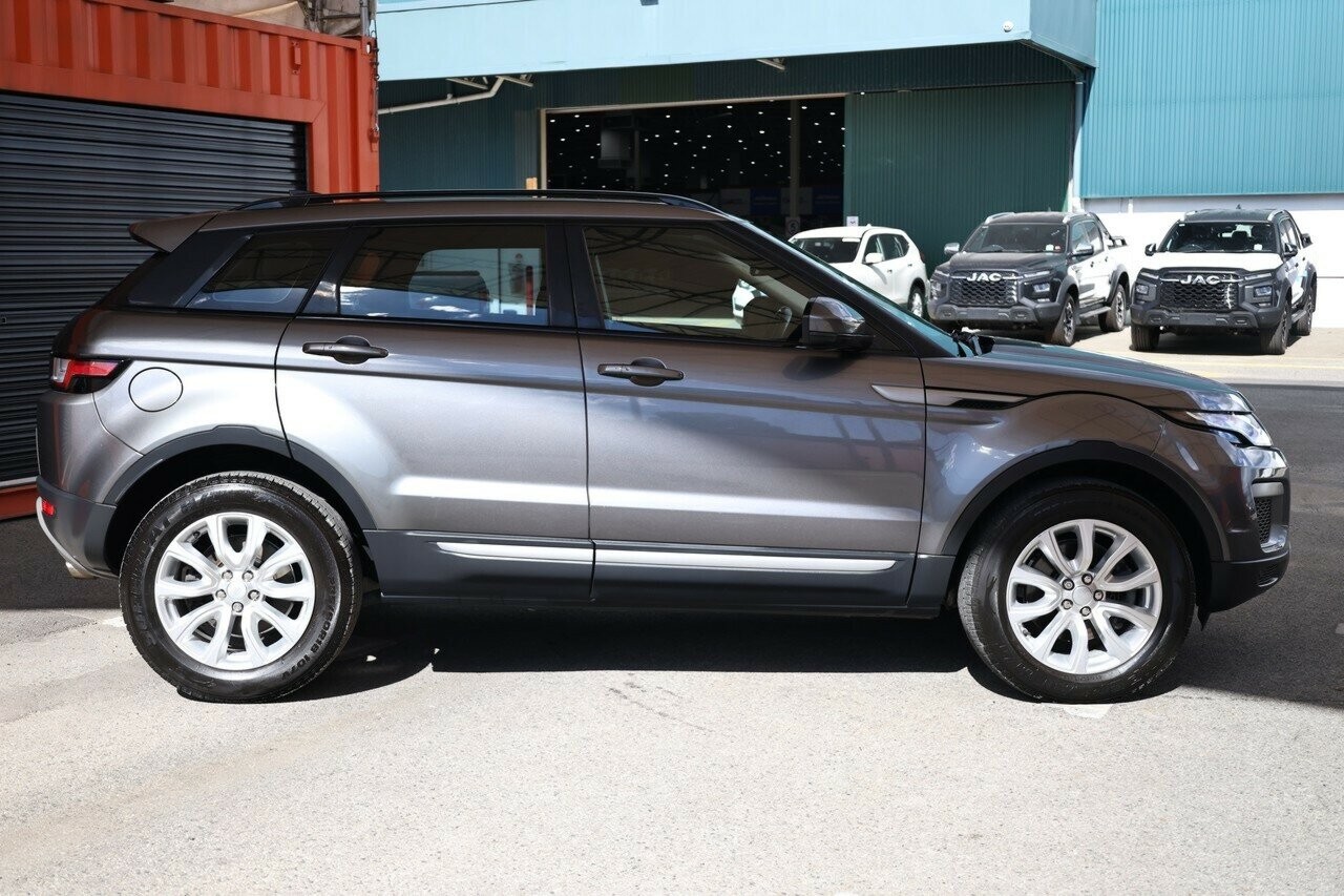 Land Rover Range Rover Evoque image 2