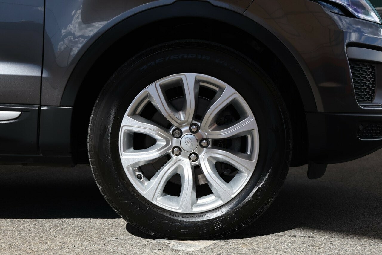 Land Rover Range Rover Evoque image 3