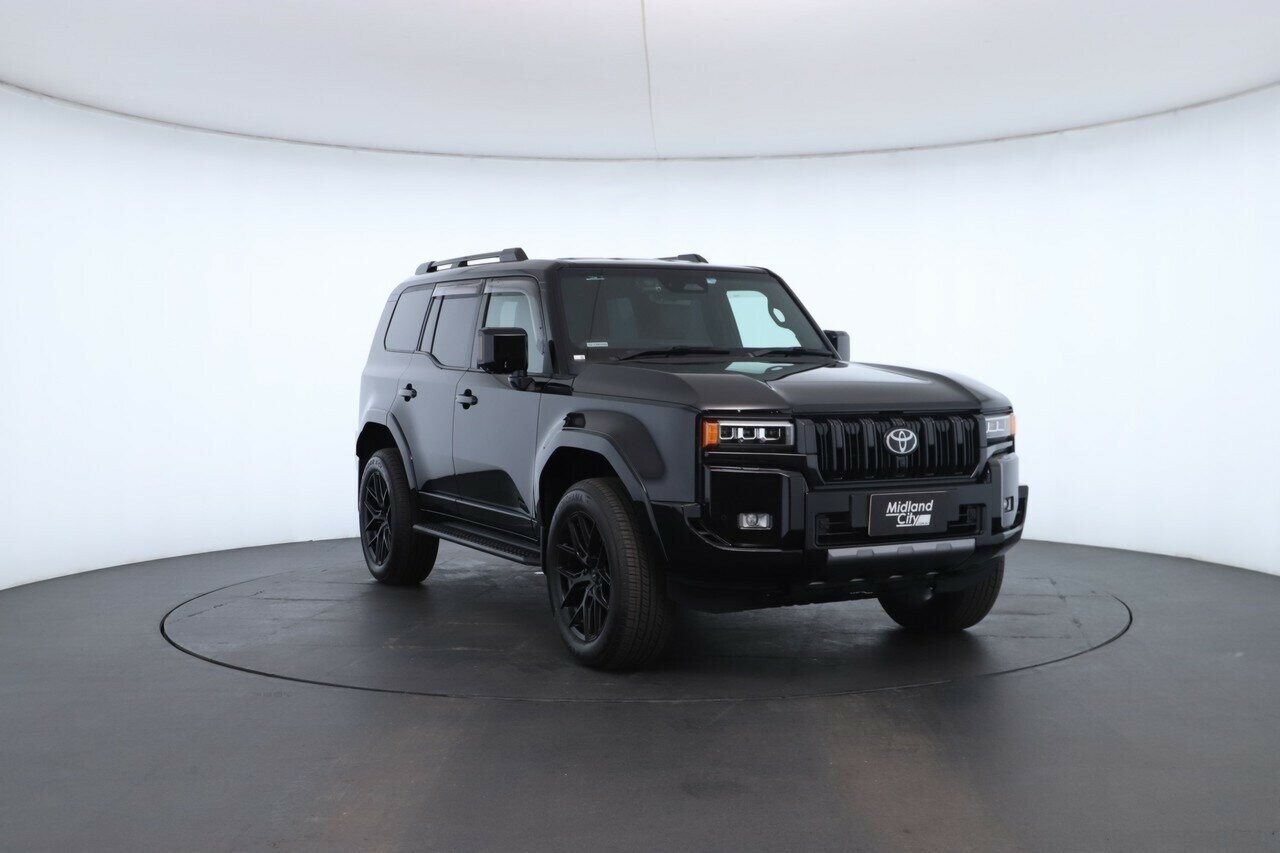 Toyota Landcruiser Prado image 4