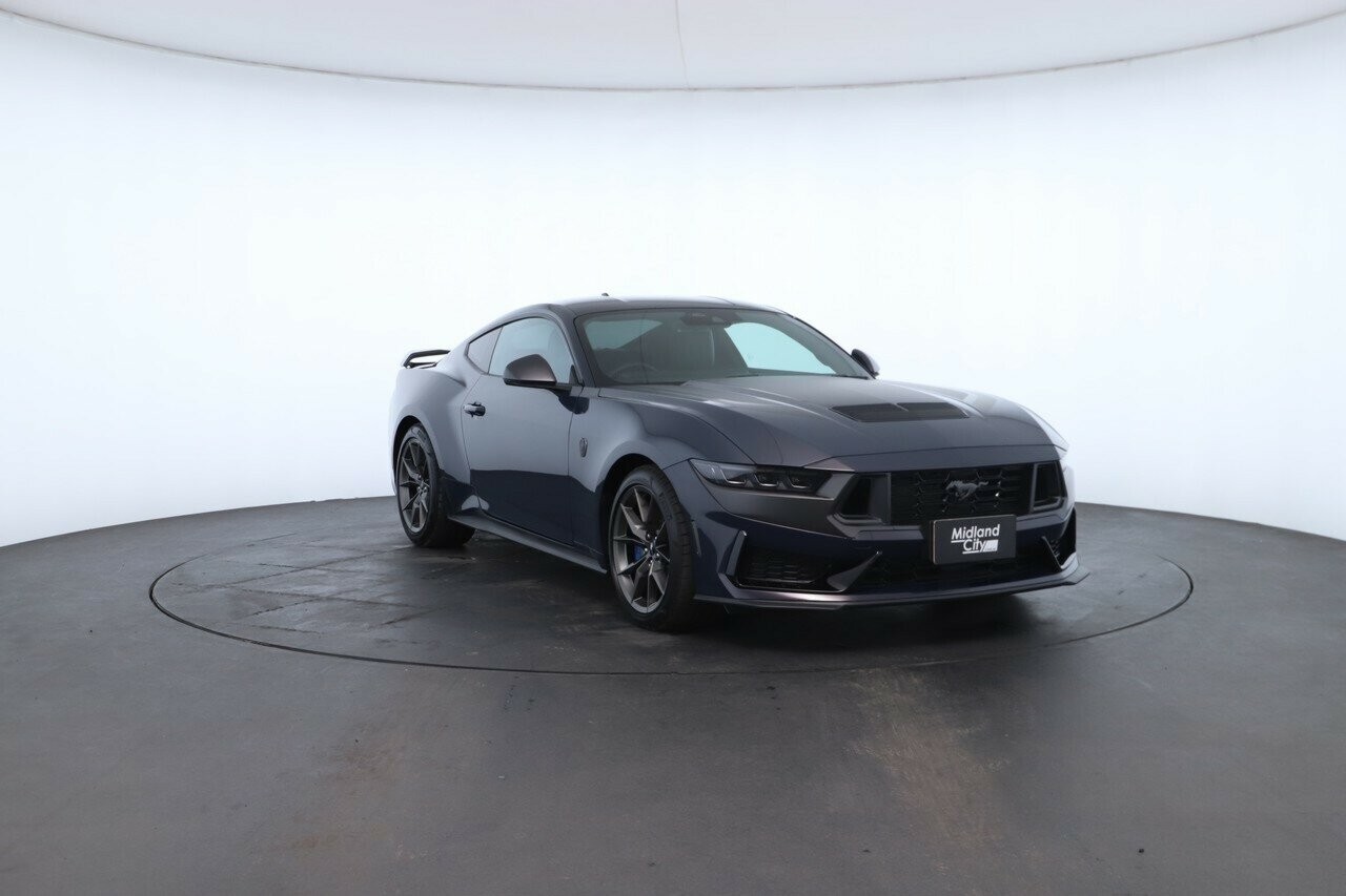 Ford Mustang image 4