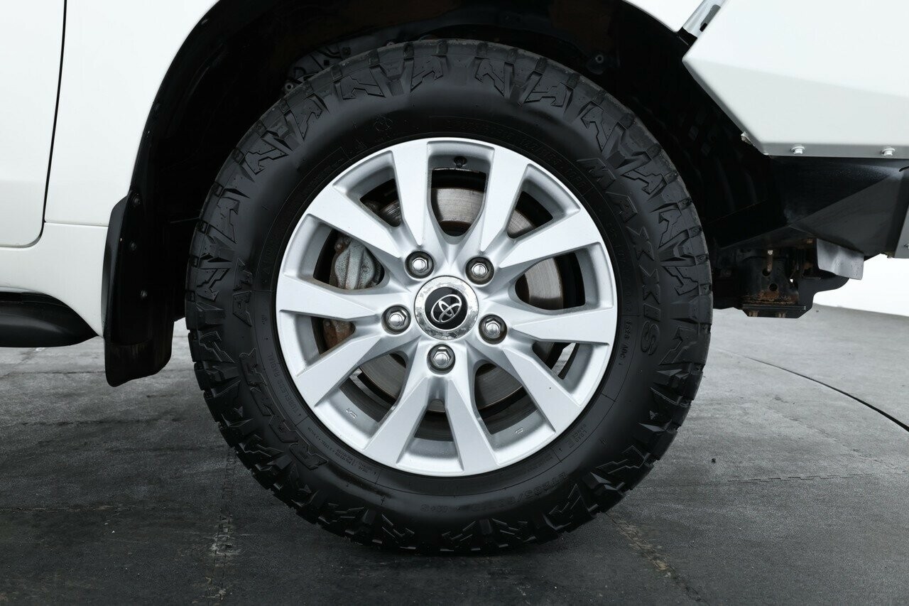 Toyota Landcruiser image 3