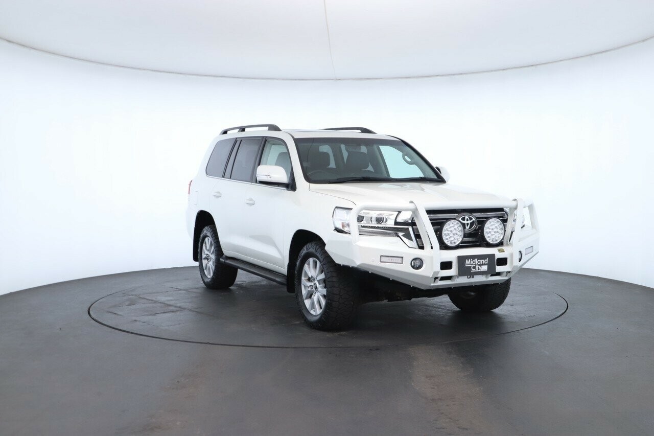 Toyota Landcruiser image 4