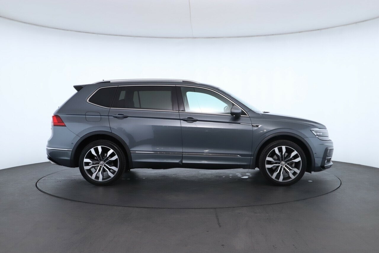 Volkswagen Tiguan image 2