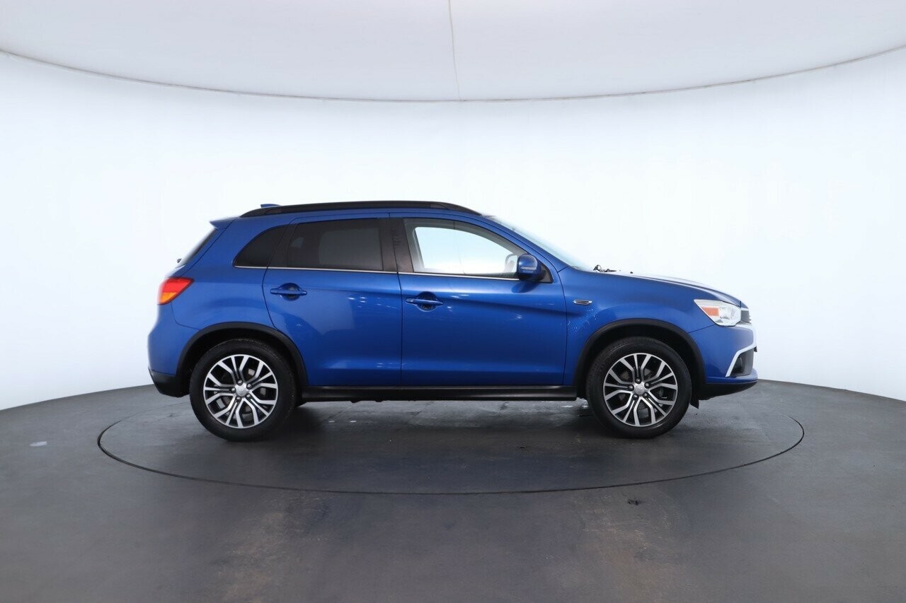 Mitsubishi Asx image 2