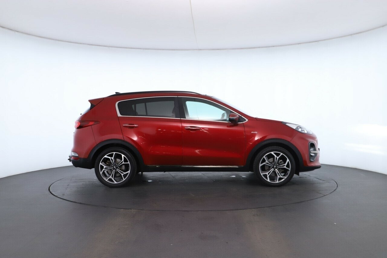 Kia Sportage image 2