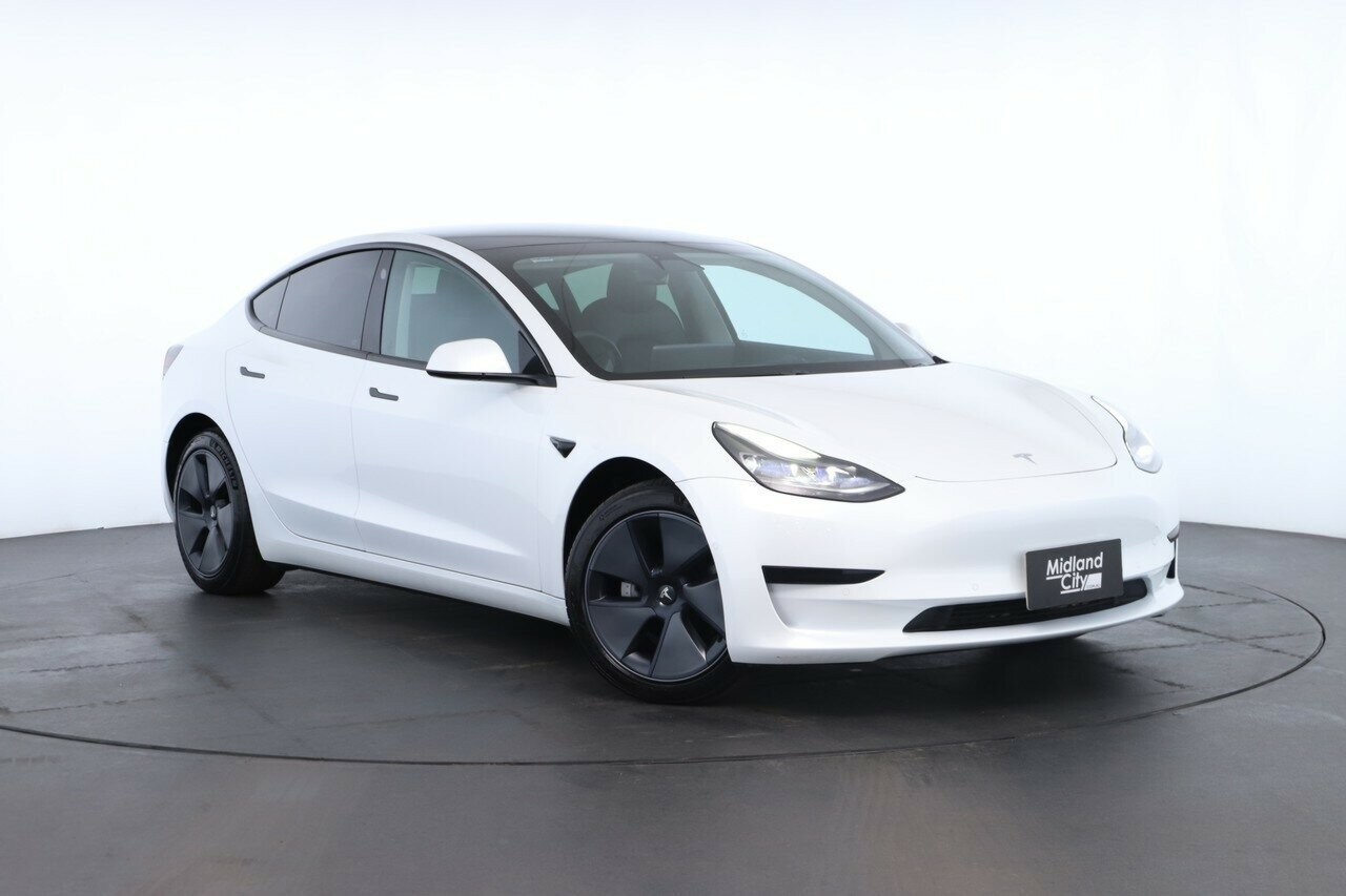 Tesla Model 3 image 1
