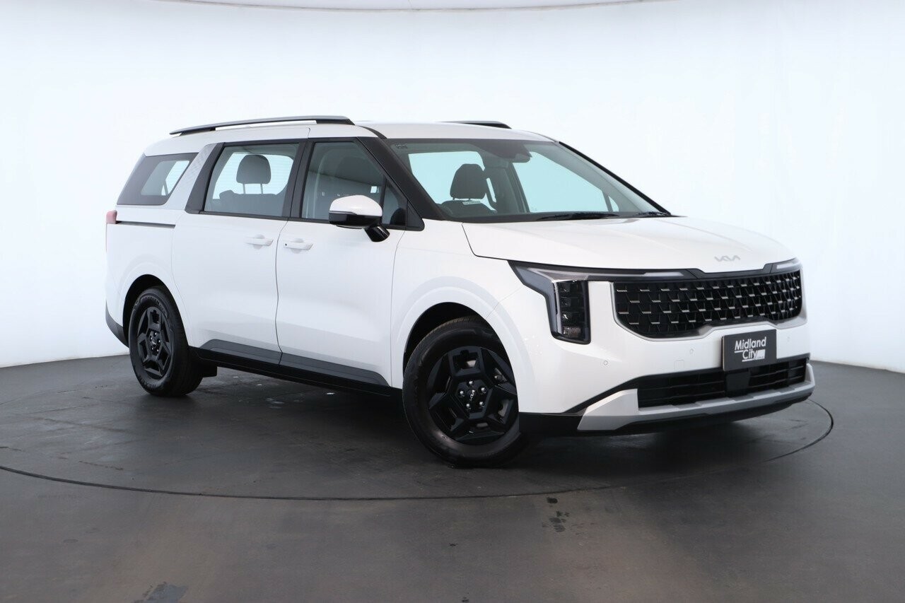 Kia Carnival image 1