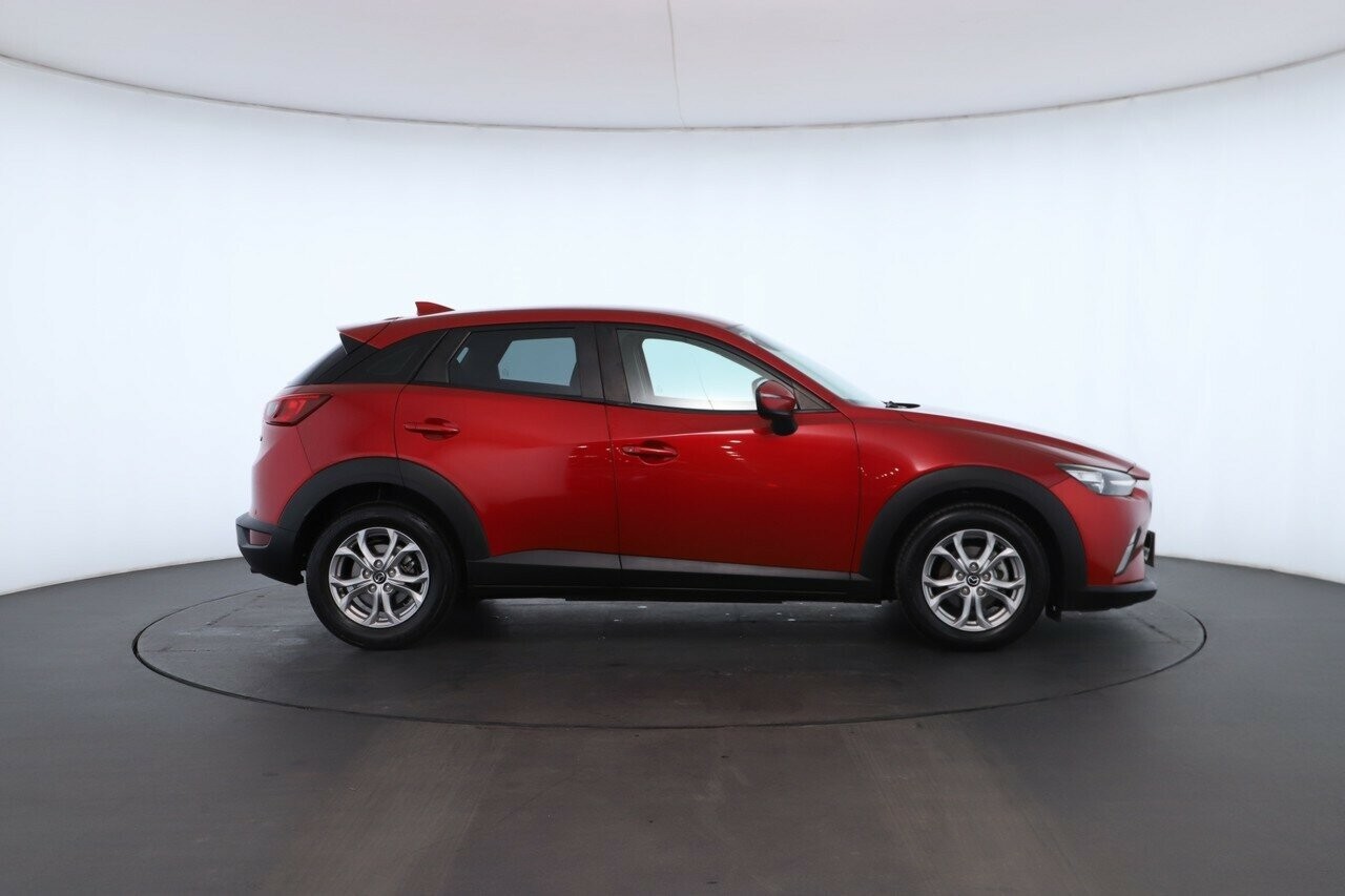 Mazda Cx-3 image 2