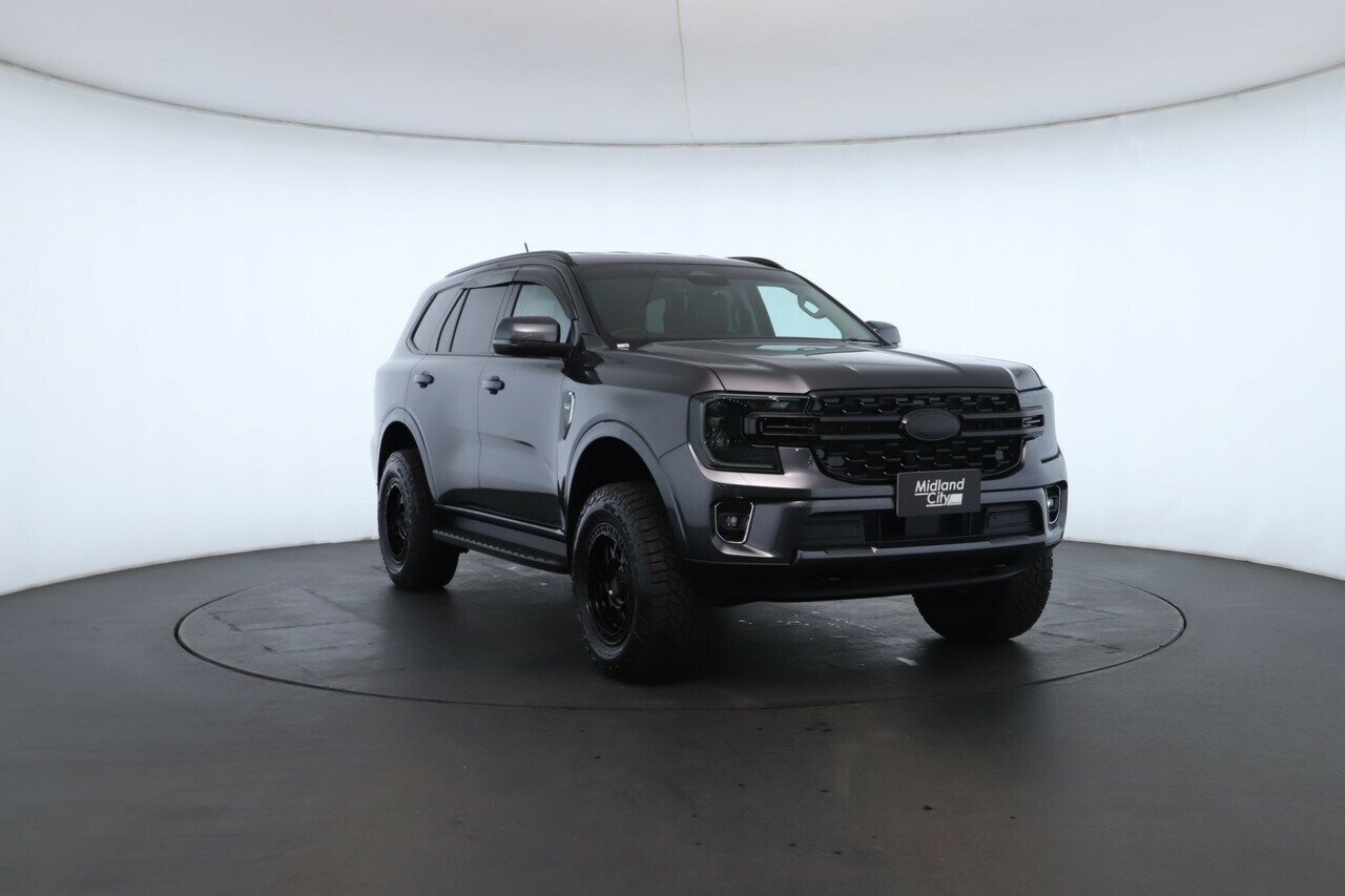 Ford Everest image 4