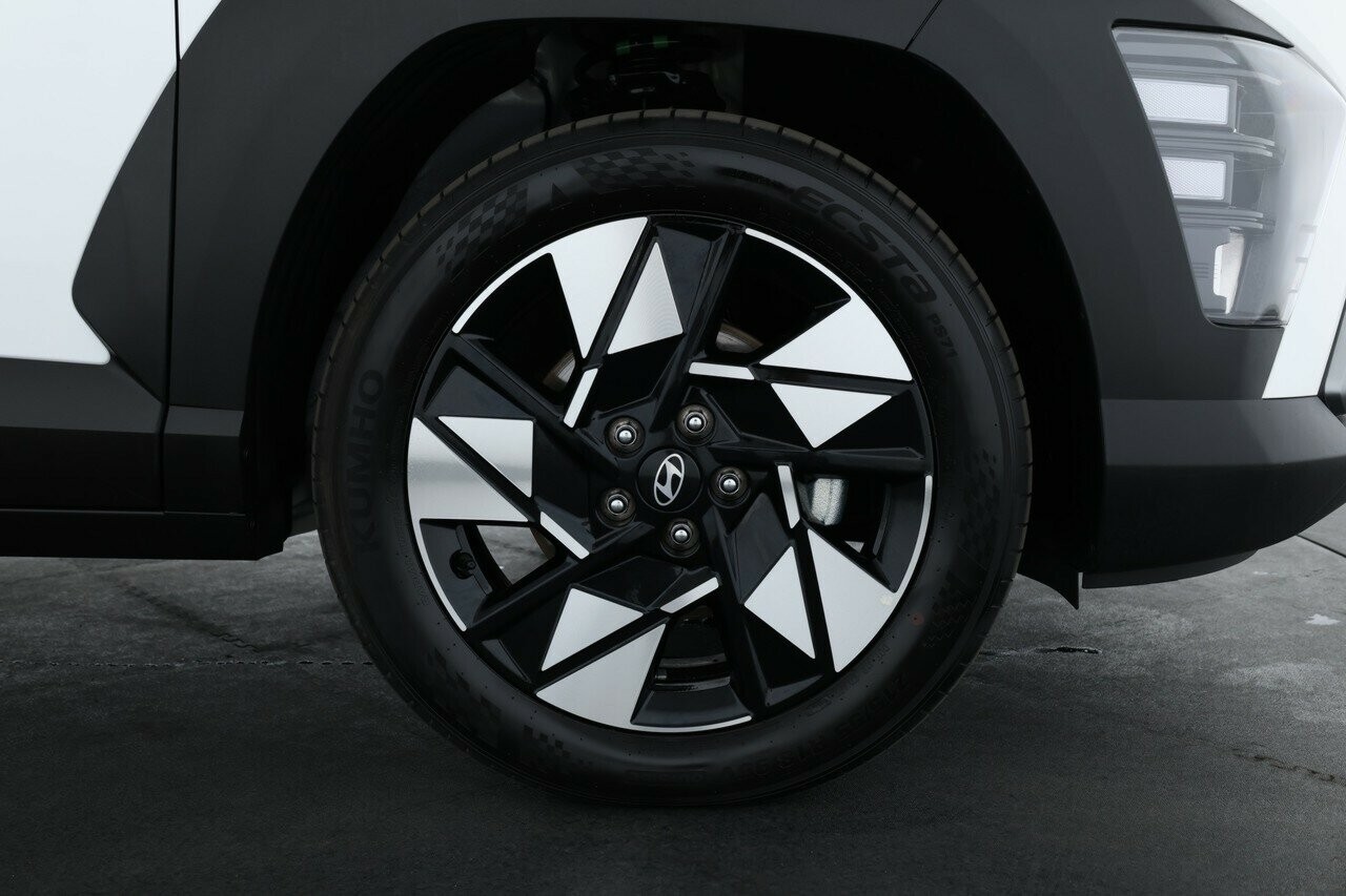 Hyundai Kona image 3