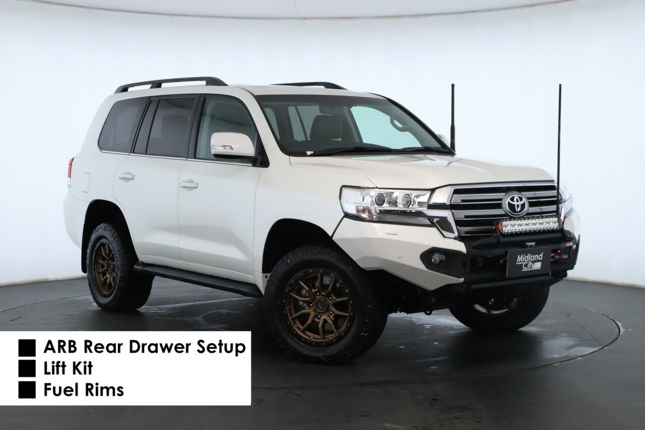 Toyota Landcruiser image 1