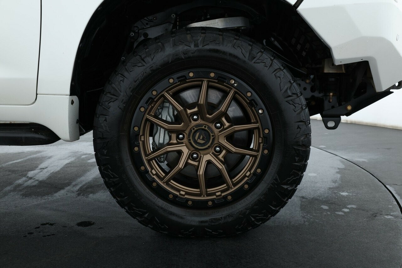 Toyota Landcruiser image 4