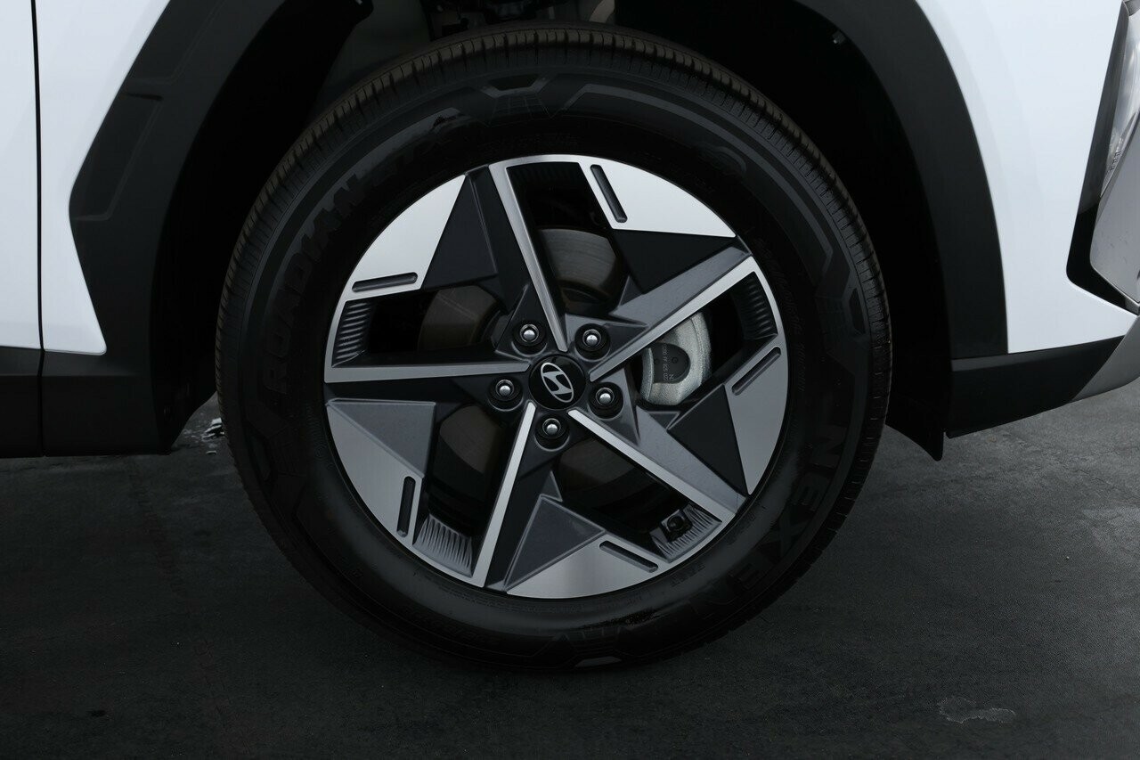 Hyundai Tucson image 3