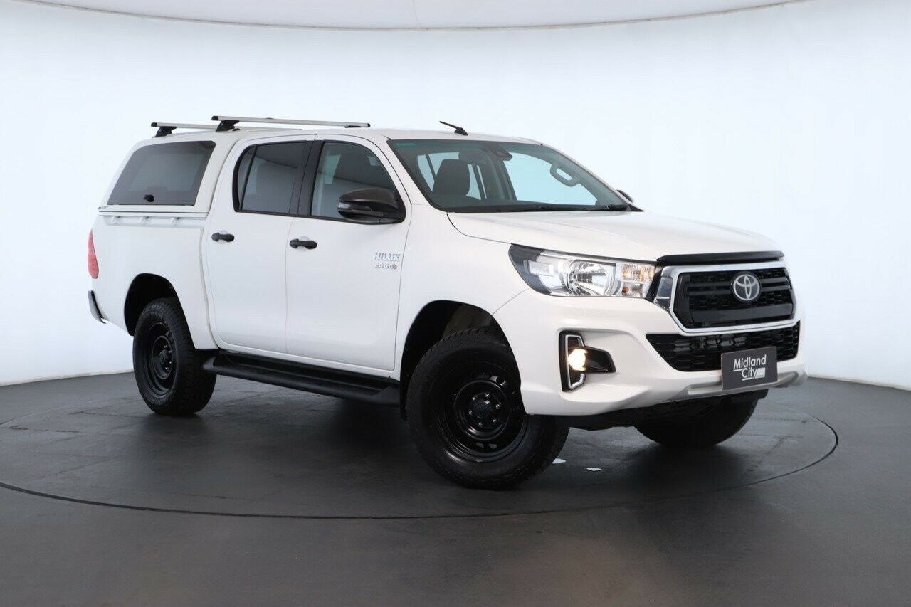 Toyota Hilux image 1
