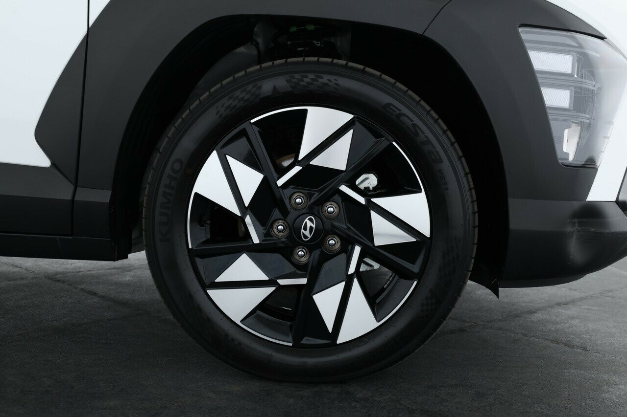 Hyundai Kona image 3