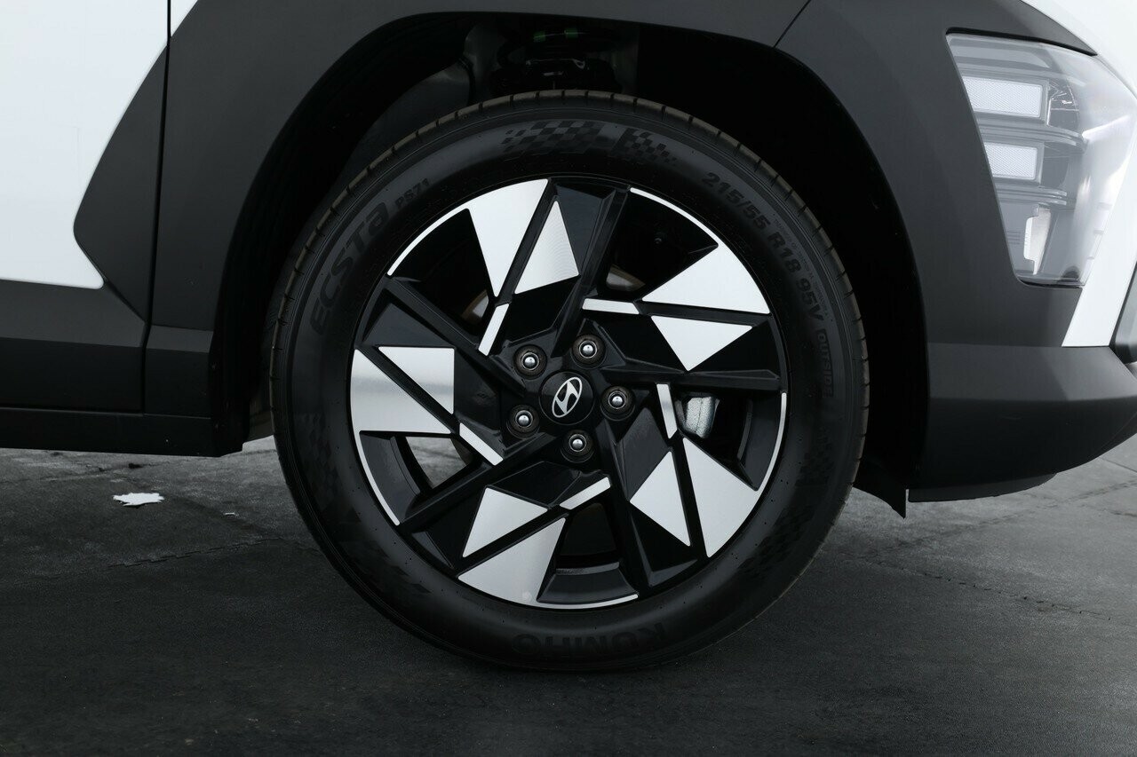 Hyundai Kona image 3