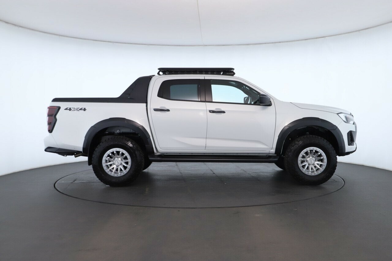 Isuzu D-max image 2