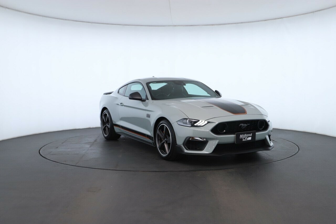 Ford Mustang image 4