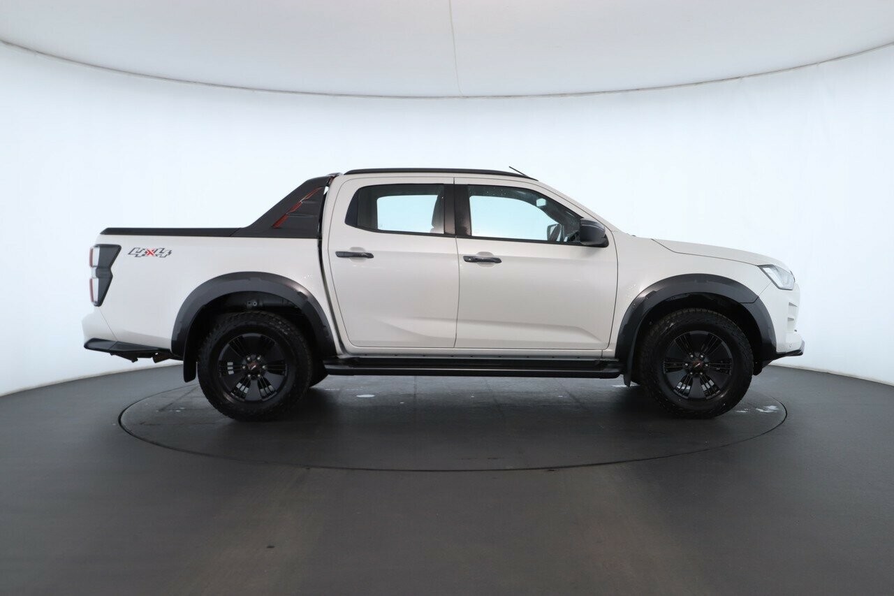 Isuzu D-max image 2