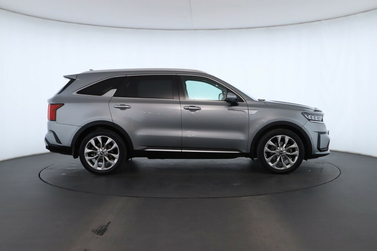 Kia Sorento image 2