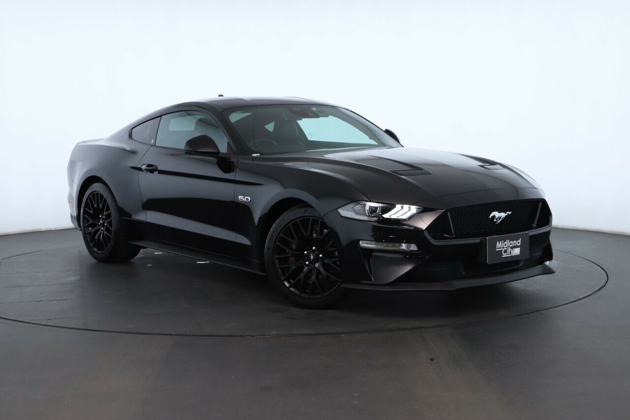 Ford Mustang image 1