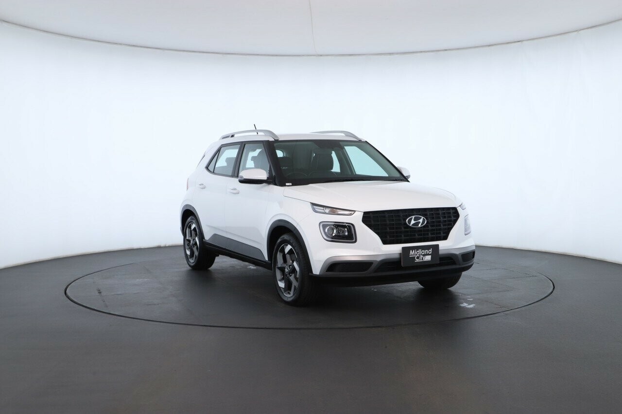 Hyundai Venue image 4
