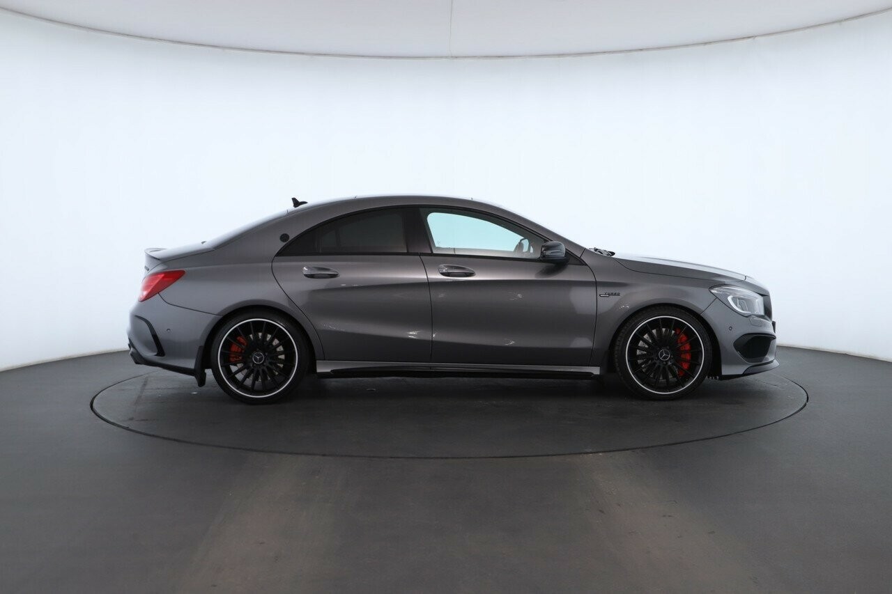 Mercedes Benz Cla-class image 2