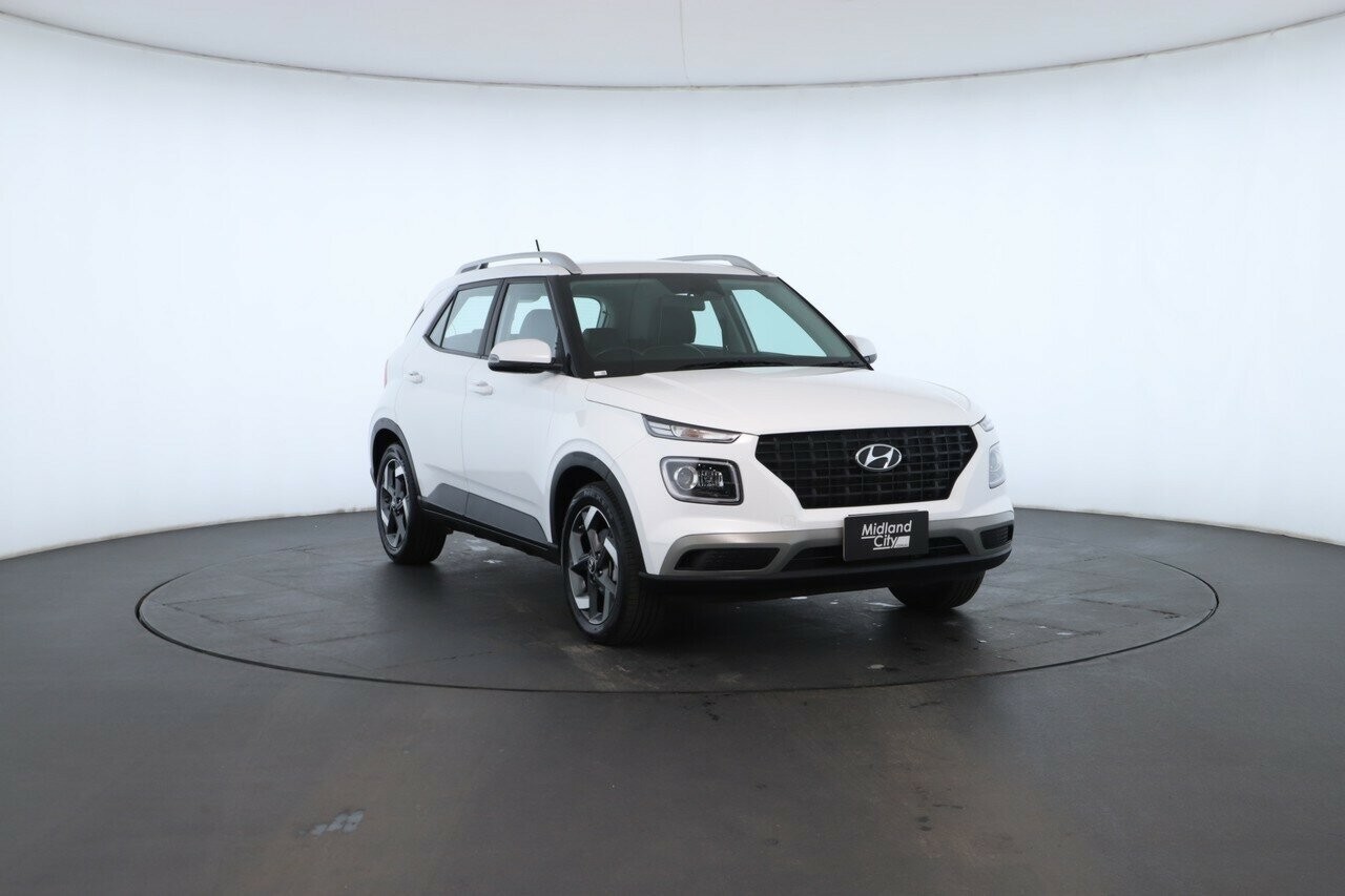 Hyundai Venue image 4