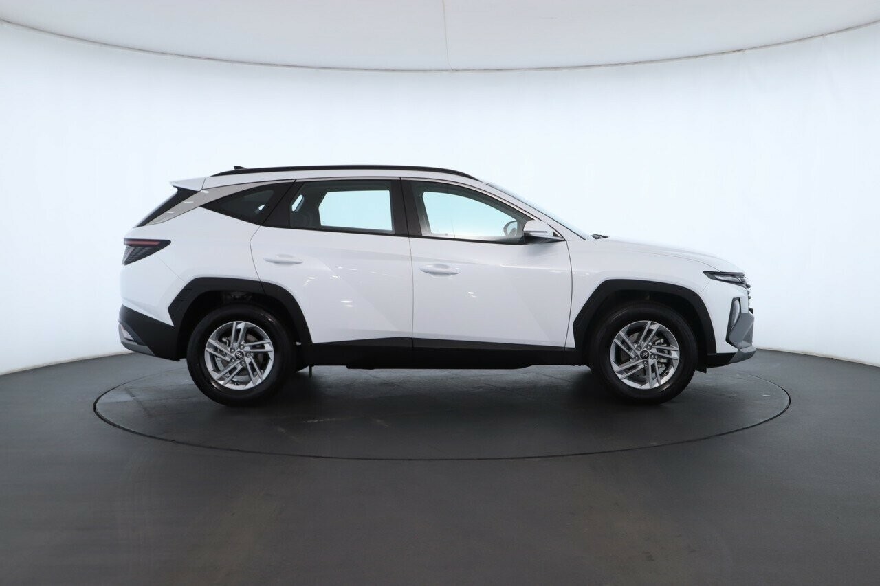 Hyundai Tucson image 2