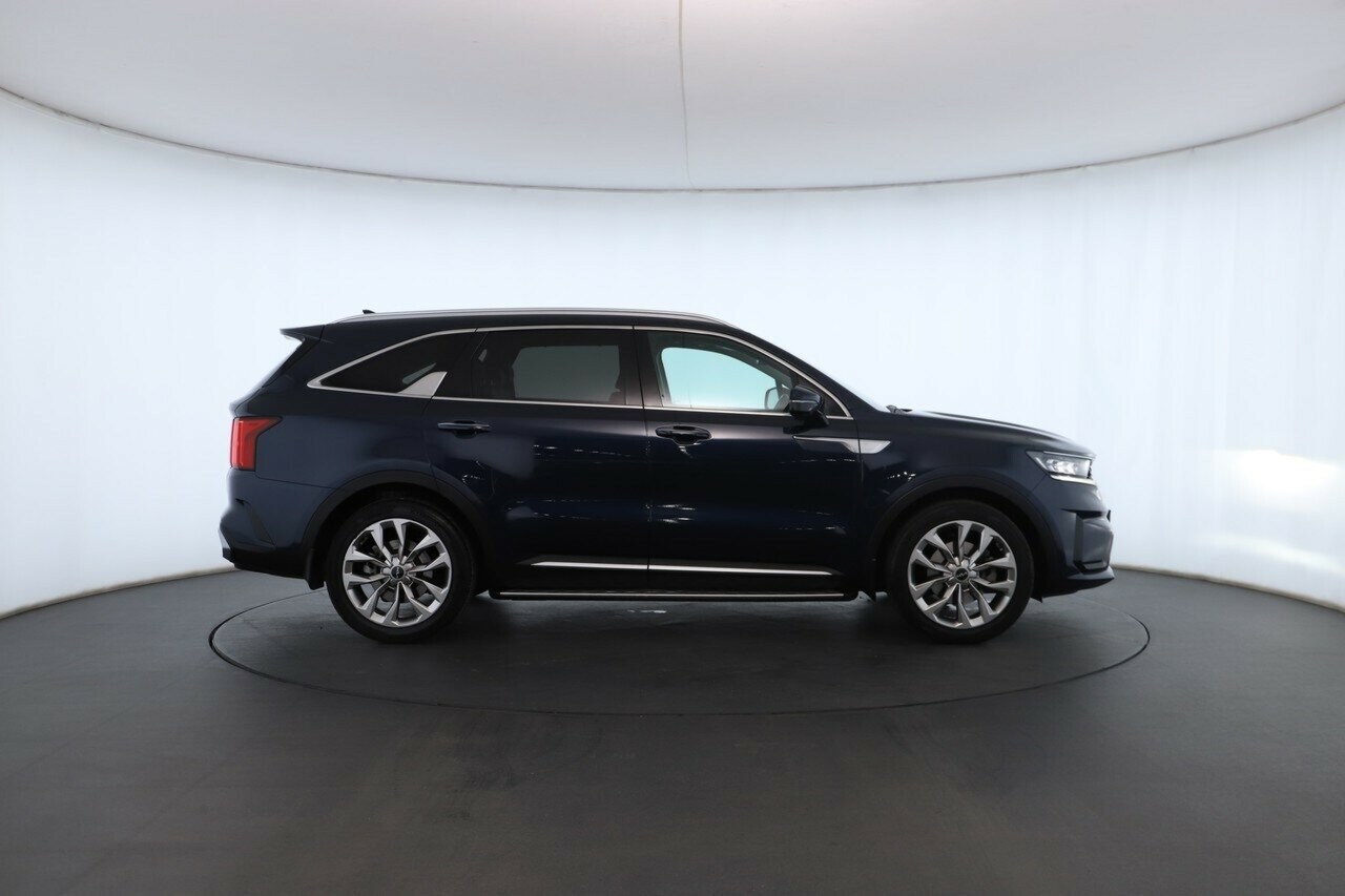 Kia Sorento image 3