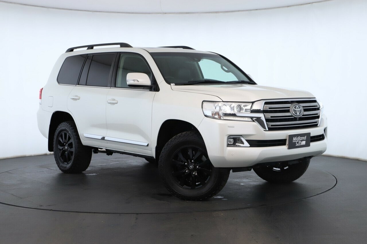 Toyota Landcruiser image 1
