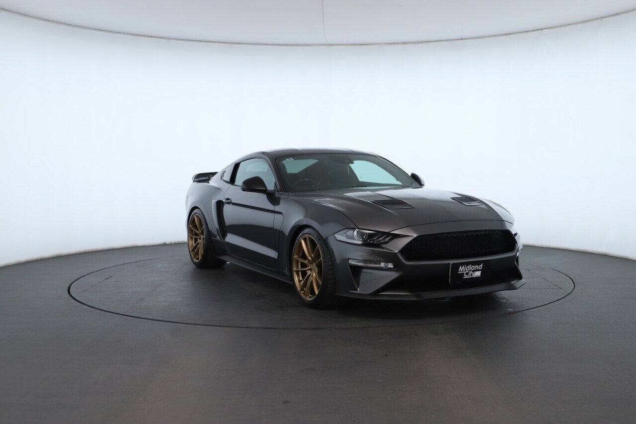 Ford Mustang image 4