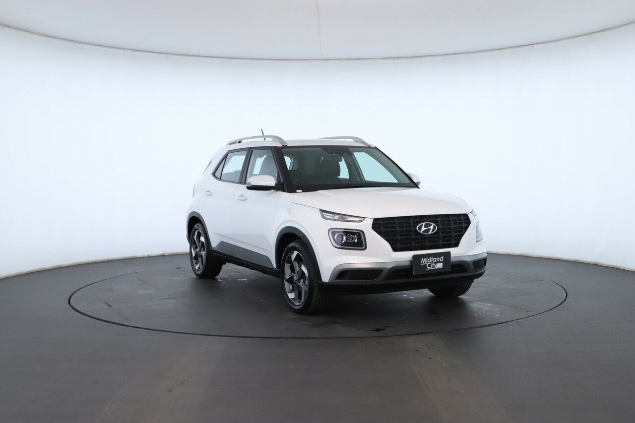 Hyundai Venue image 4