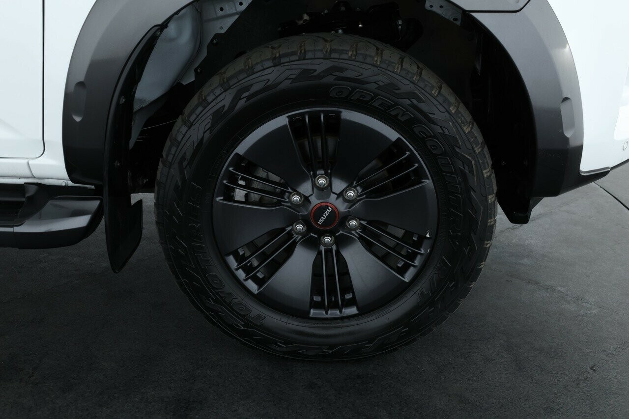 Isuzu D-max image 3