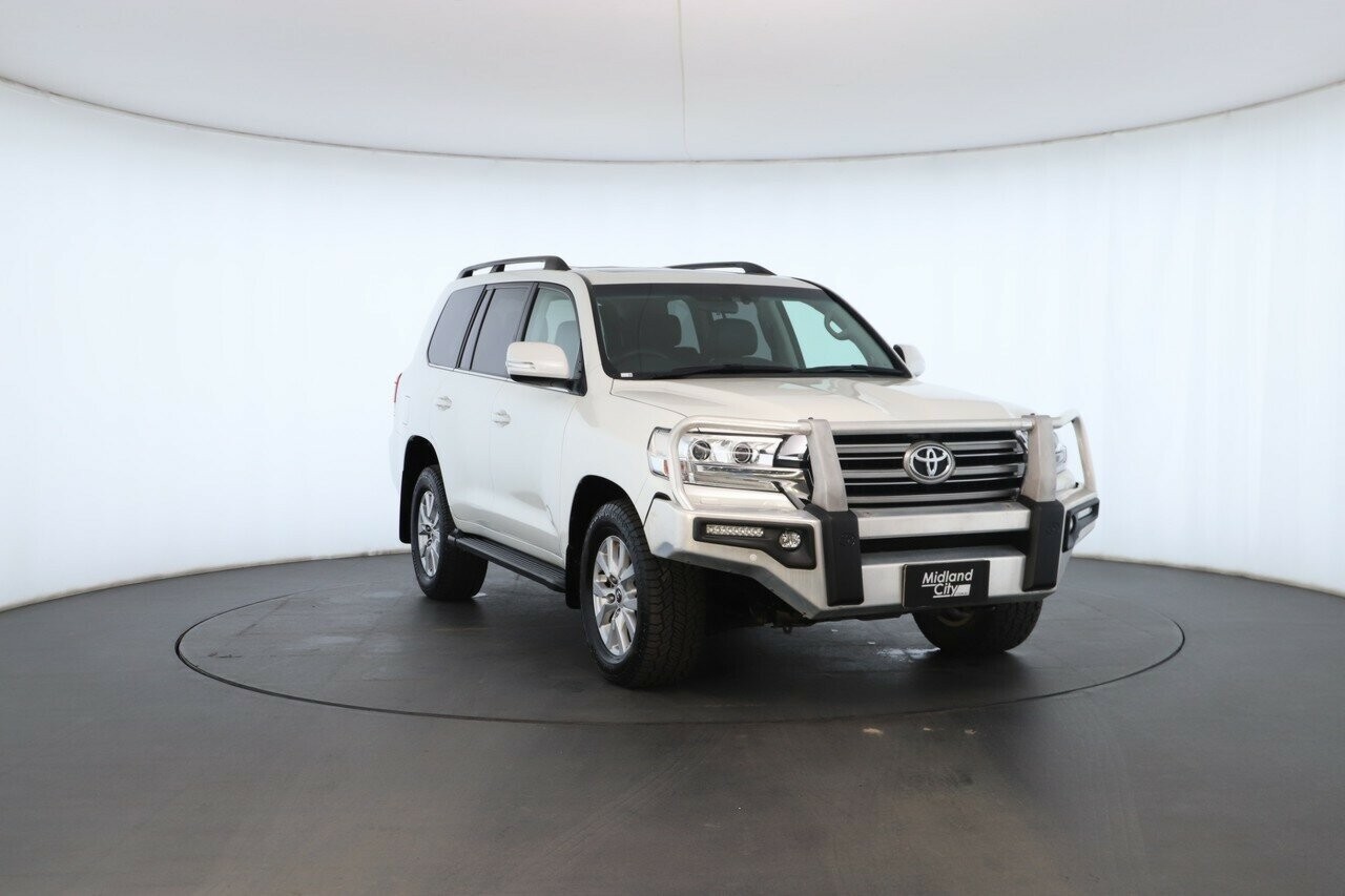Toyota Landcruiser image 4