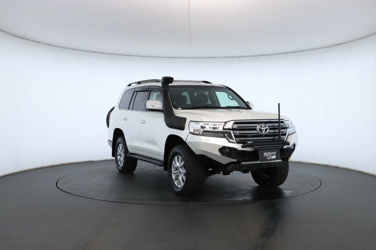 Toyota Landcruiser image 4